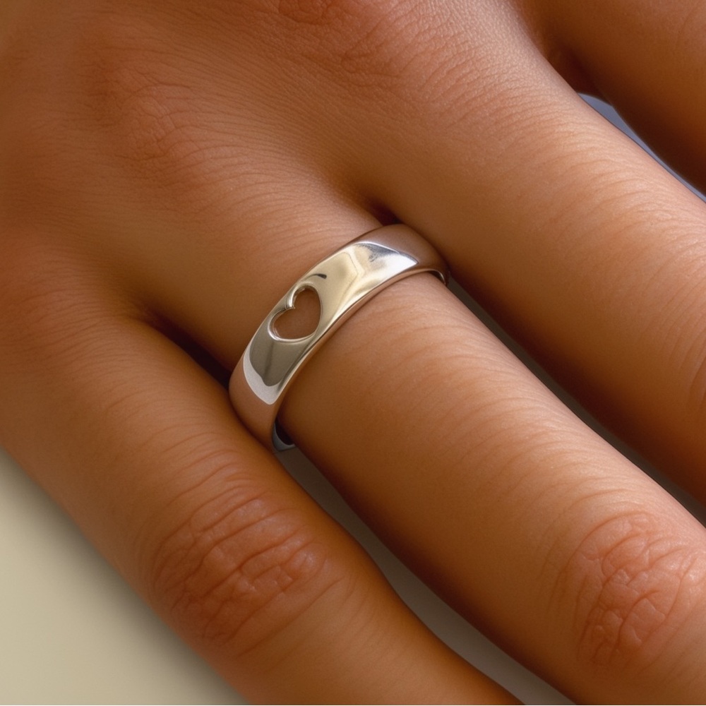 925 Sterling Silver Pure Heart Ring
